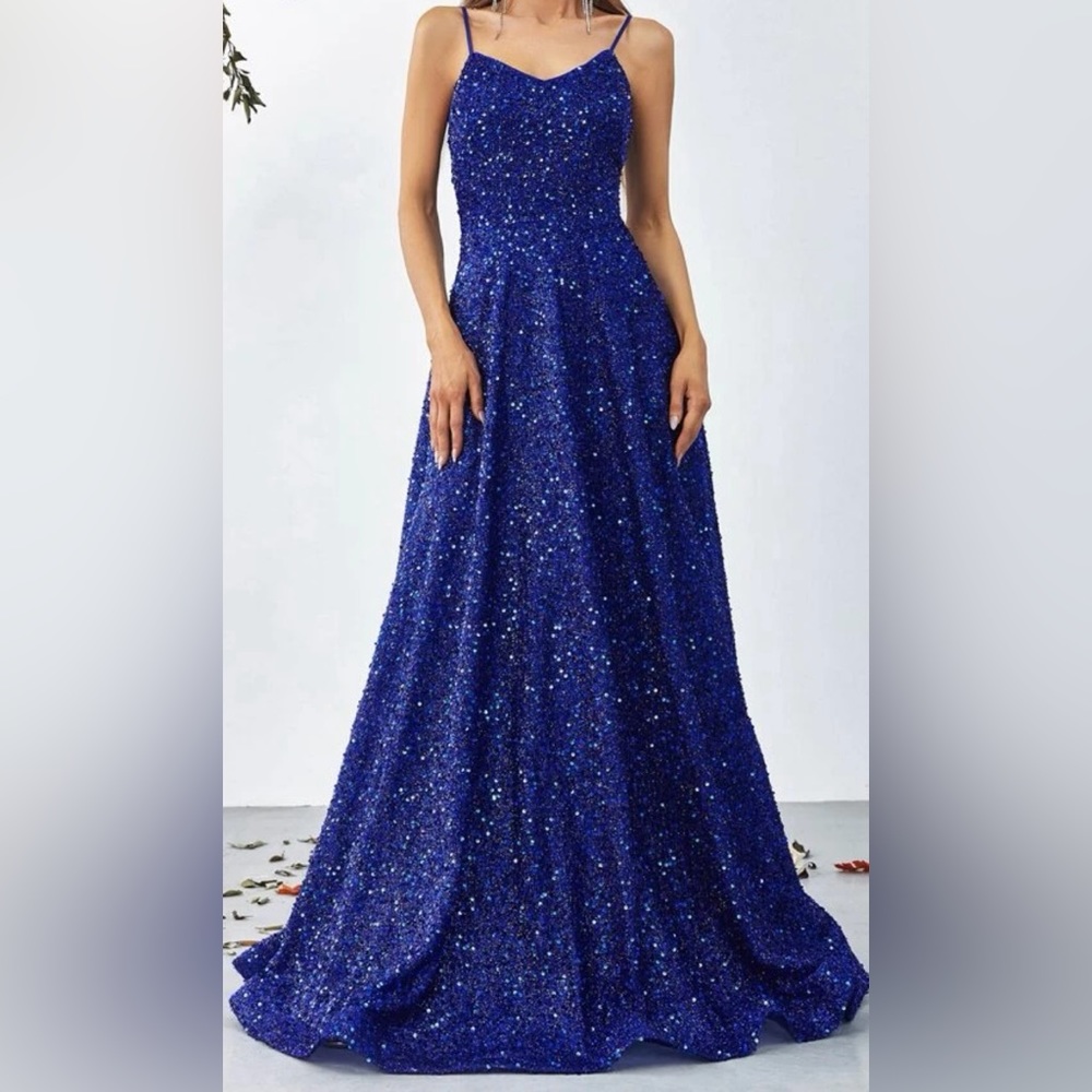 Dark Blue Sequin Prom/Formal Dress, Size 8/10(Large)